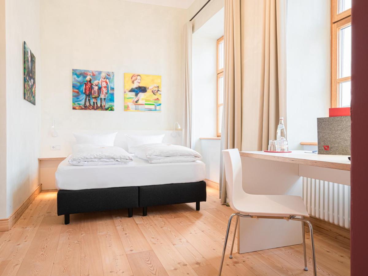 Hotel Post Berching Esterno foto
